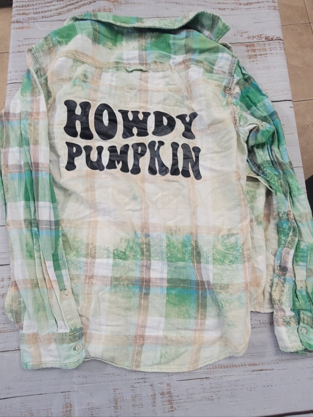 Howdy Pumpkin Plaid Button-Up Shirt - Green/White